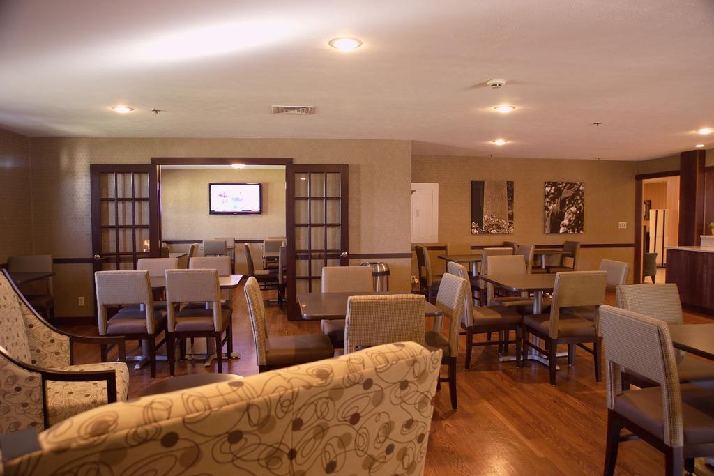 Hotel Ivy Court And South Bend